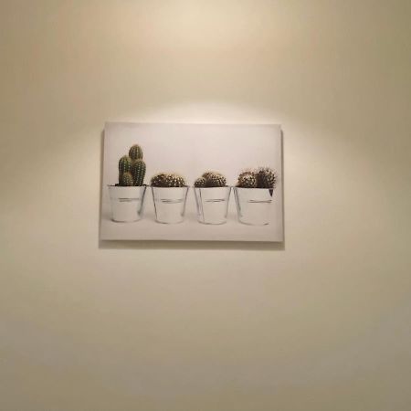 Guest House Service - Express Airport Apartment Модуньо Екстериор снимка