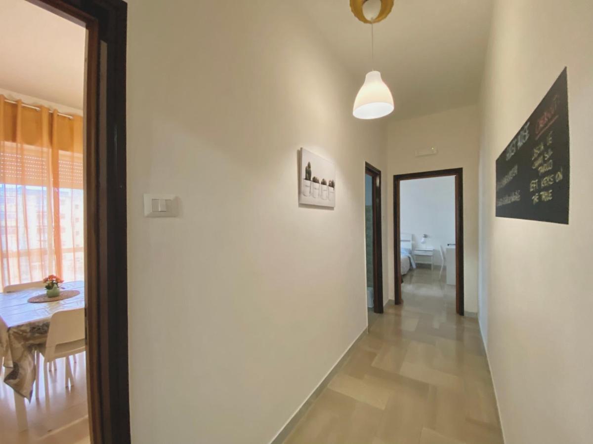 Guest House Service - Express Airport Apartment Модуньо Екстериор снимка