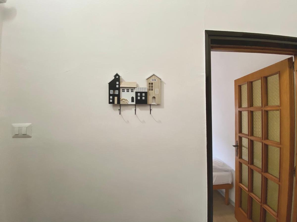 Guest House Service - Express Airport Apartment Модуньо Екстериор снимка